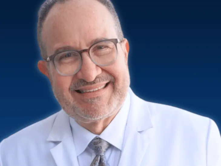 Retrato del Dr. Eduardo Weiss, M.D., F.A.A.D.
